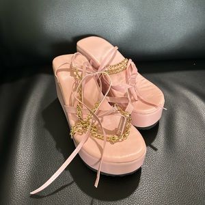 Chain Wrap Up Platforms